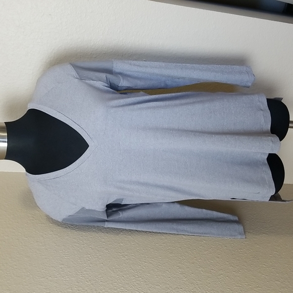 New Lole Gray Long Sleeve Hi Low Hem Lace Top - Picture 1 of 10